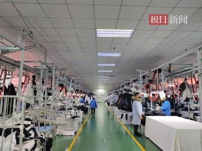 湖北潛江冬裝產銷兩旺，電纜企業協同發展